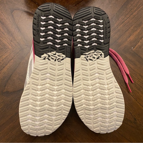 Reebok Women's Nanoflex Tr 2.0 Cross Trainer - size 9 - Picture 4 of 4